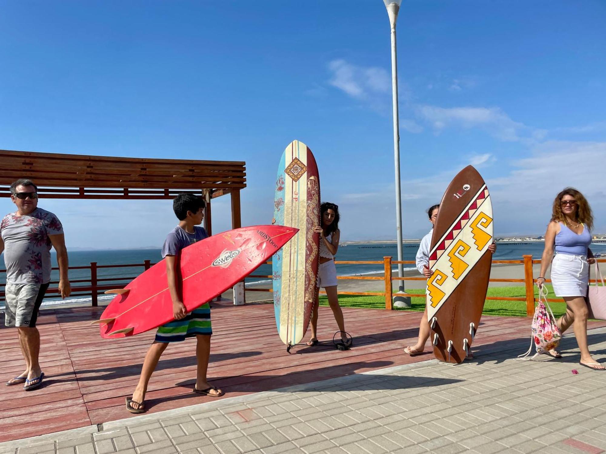 Отель Family Surf Chicama Пуэрто Чикама Экстерьер фото